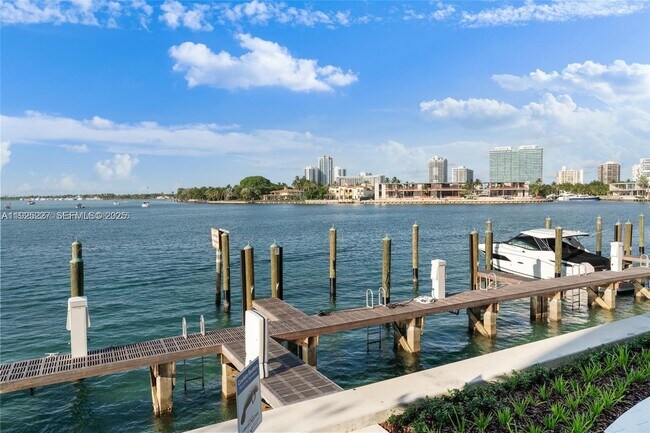 Building Photo - 1135 103rd St