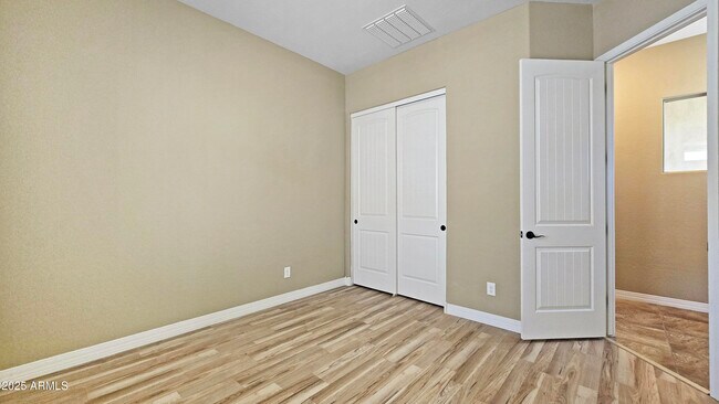 Building Photo - 12025 S 186th Dr