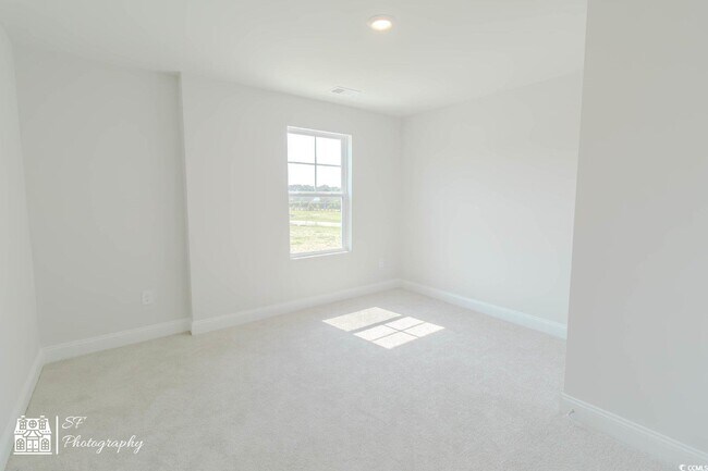 Building Photo - 441 Waterend Dr