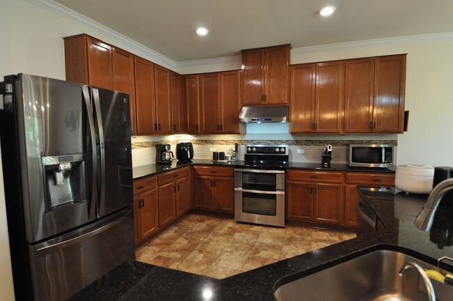 Building Photo - Great home on corner lot in Retreat at Tec...