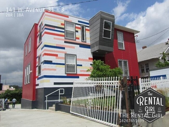 Building Photo - 141 W Ave 31