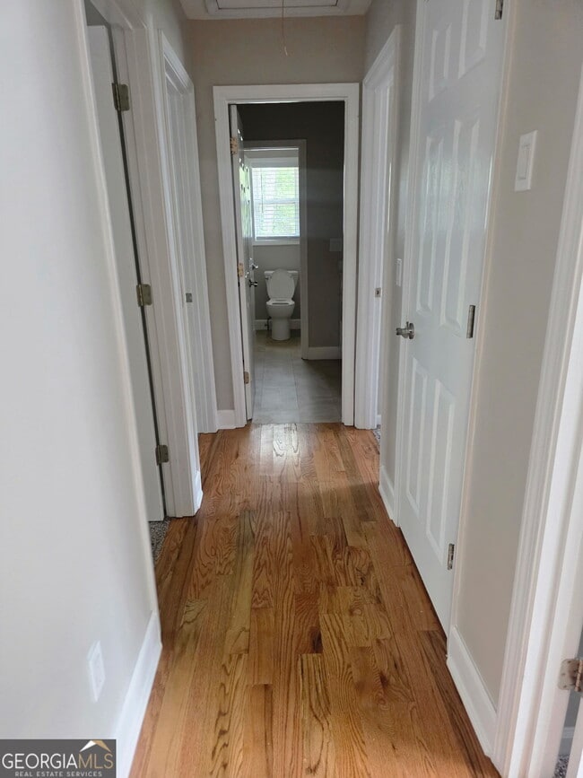 Building Photo - 2257 Roseberry Ln