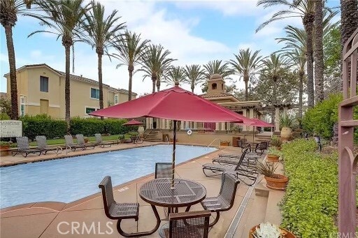 Building Photo - 66 Montana Del Lago Dr