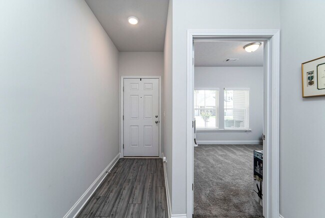 Building Photo - Townhome in Grovetown