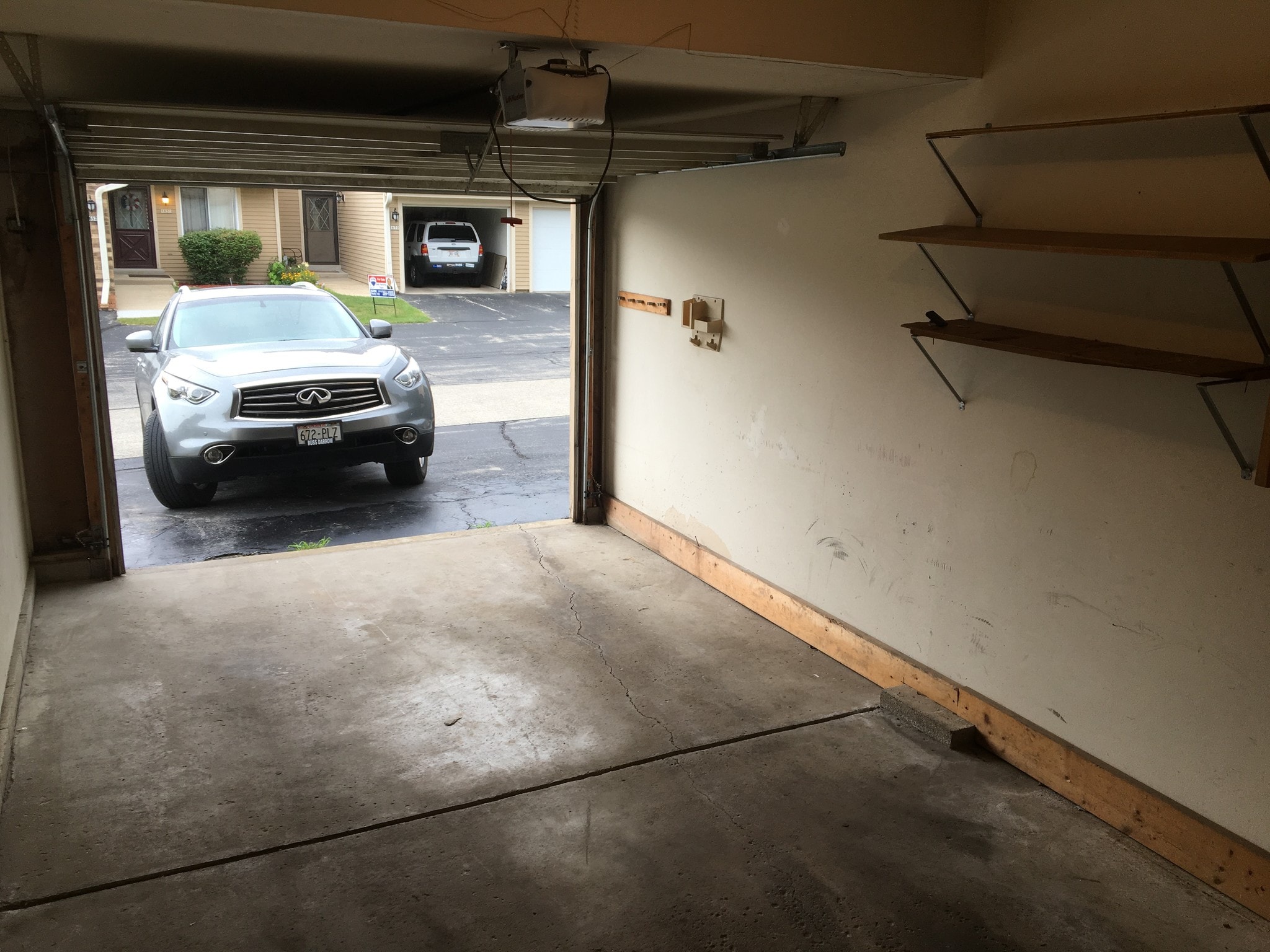 Attached Garage - 4670 S Woodland Dr