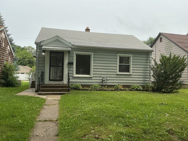 Building Photo - 4728 N 22nd St