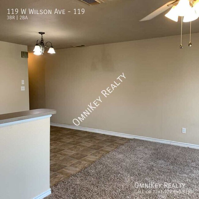 Building Photo - 119 W Wilson Ave