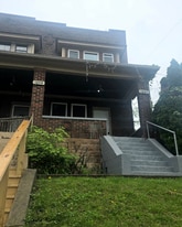 Building Photo - 1661 Methyl St