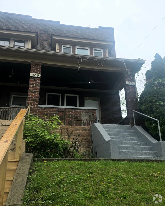 Building Photo - 1661 Methyl St