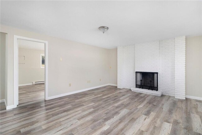 Building Photo - 239 Eustis Ave