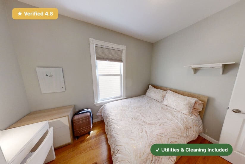 Building Photo - Furnished Private Bedroom in East Boston
