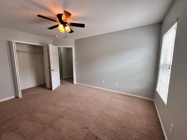 Building Photo - Exclusively Offered By Muse Realty Rentals...