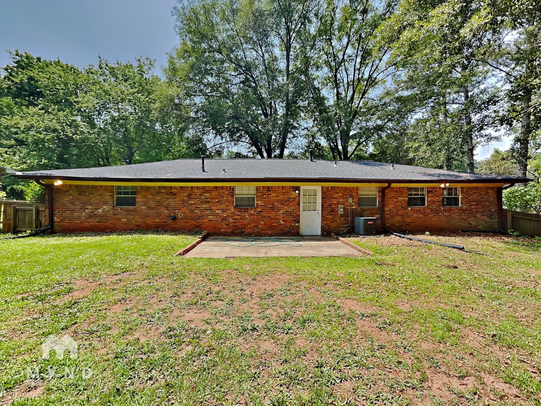 Building Photo - 5409 Pine Valley Dr