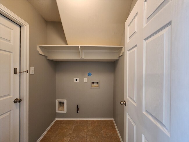 Building Photo - 22034 Guston Hall Ln