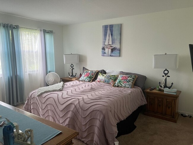 Building Photo - Seasonal 2/2 condo at Sandhill Pines