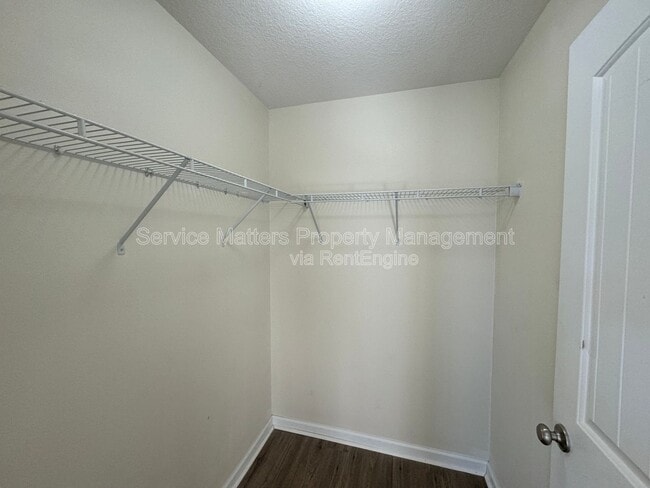 Building Photo - 254 Cottage View Dr