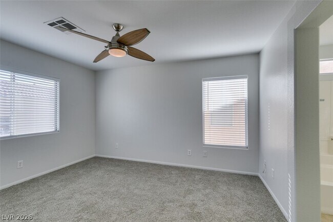 Building Photo - 868 Blue Rosalie Pl