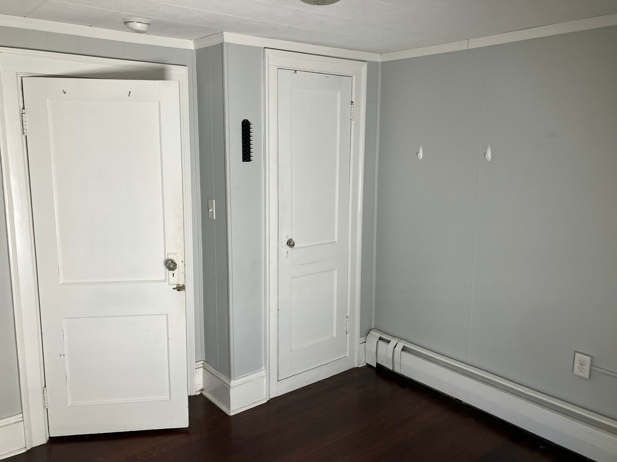 Building Photo - 5 Pine St