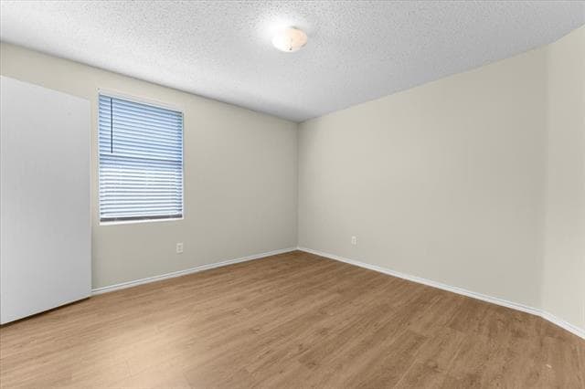 Building Photo - 2633 Salt Maker Way