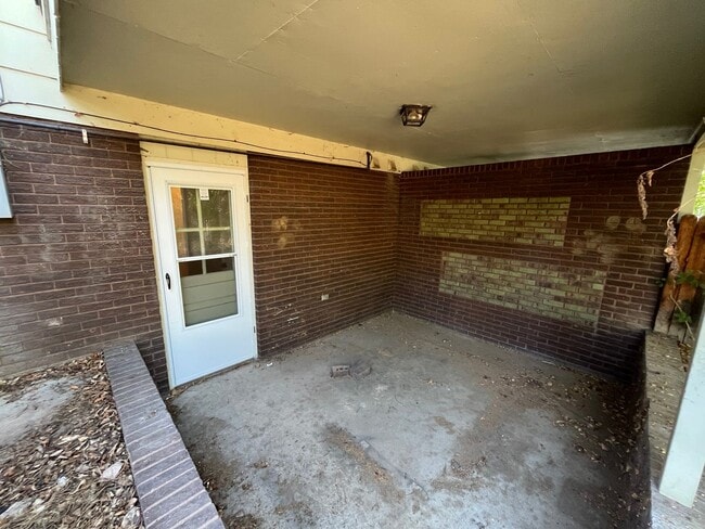 Building Photo - 2616 Gilpin Ave