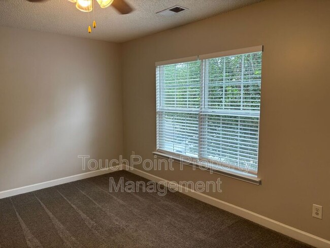Building Photo - 2032 Beckwith Ln