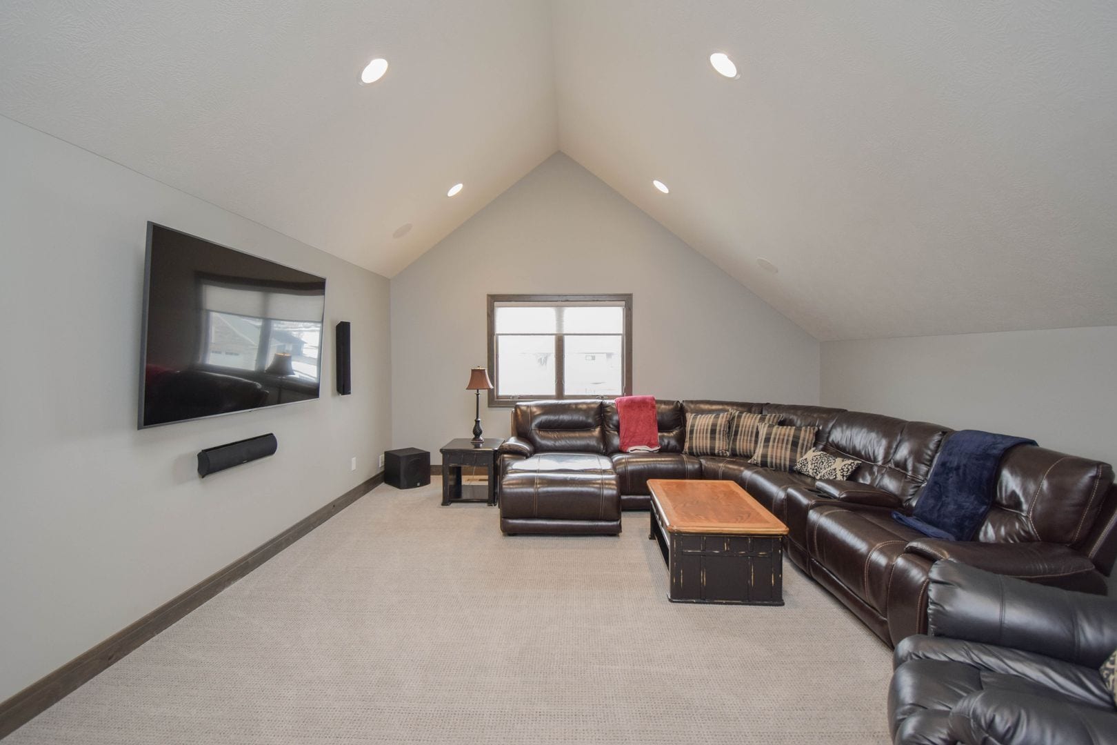 Building Photo - 912 S Torrey Pine Ln
