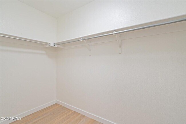 Building Photo - 21233 N 30th Ave