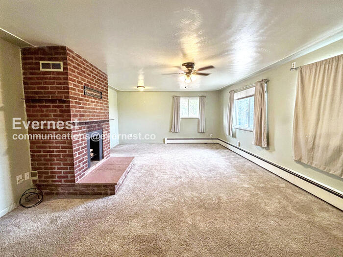 Building Photo - 3366 W 55th Pl