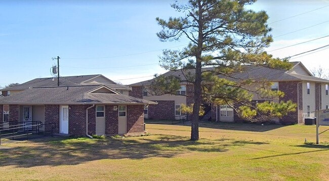 Building Photo - 1008 Cottonwood Loop