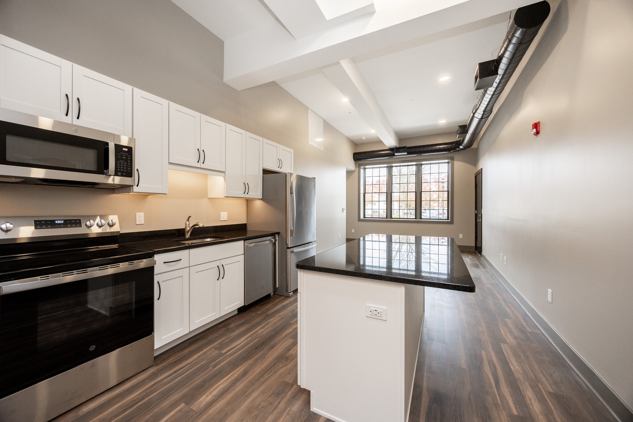 Building Photo - 122 Penn Ave