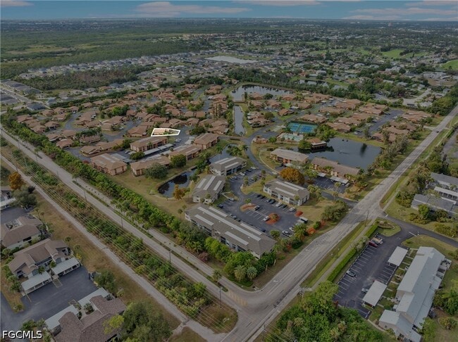 Building Photo - 6511 Royal Woods Dr