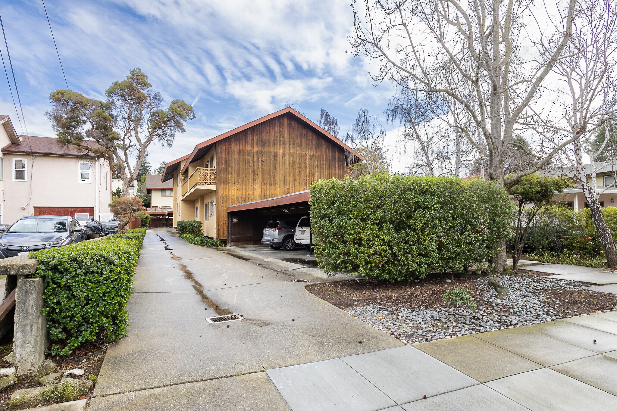 Building Photo - 3858 Maybelle Ave