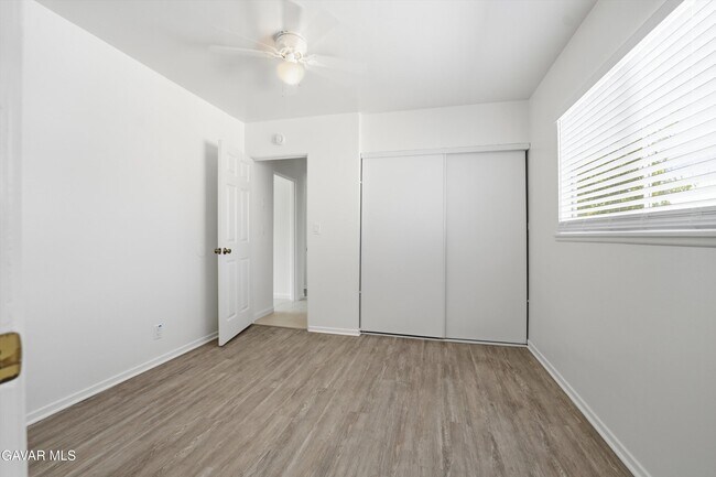 Building Photo - 38860 Deer Run Rd