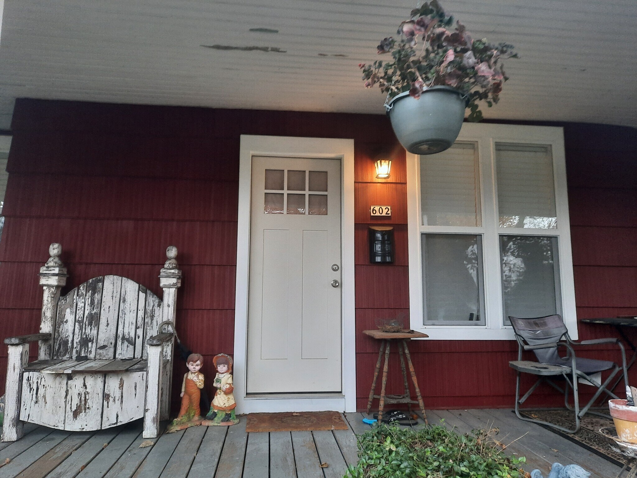 Apartment Front door - 602 E McLoughlin Blvd