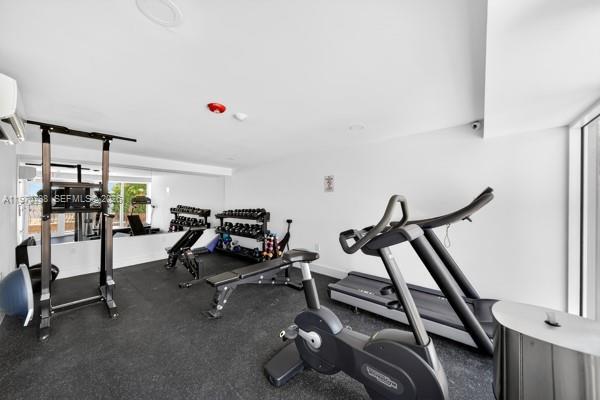 Building Photo - 7928 West Dr