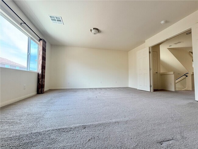 Building Photo - 6158 Fielding Hills Rd