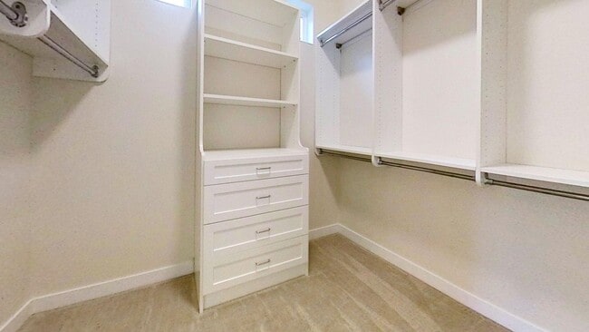 Building Photo - Contemporary 4 Bedroom Oasis on Quiet Dead...