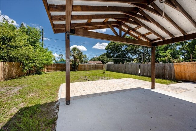 Building Photo - 2859 38th Ave N