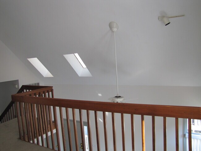 loft overlooks living room - 4623 Genessee St