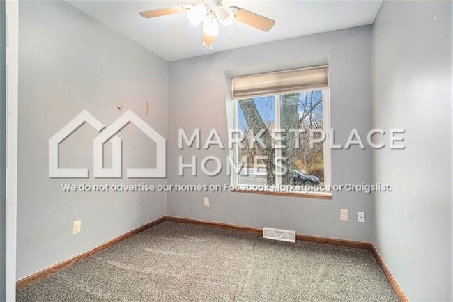 Building Photo - 340 Union Lake Rd