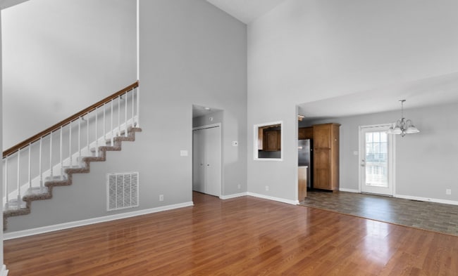 Building Photo - 3731 Bret Dr