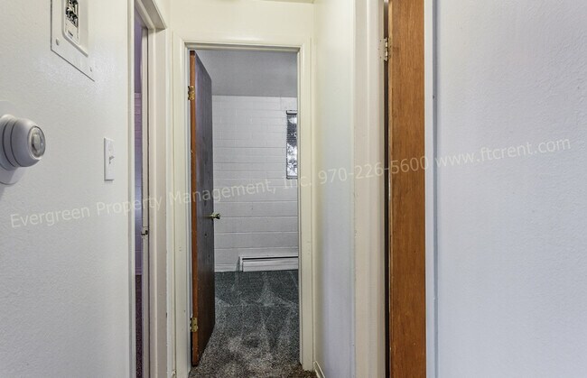 Building Photo - 701 Parker St