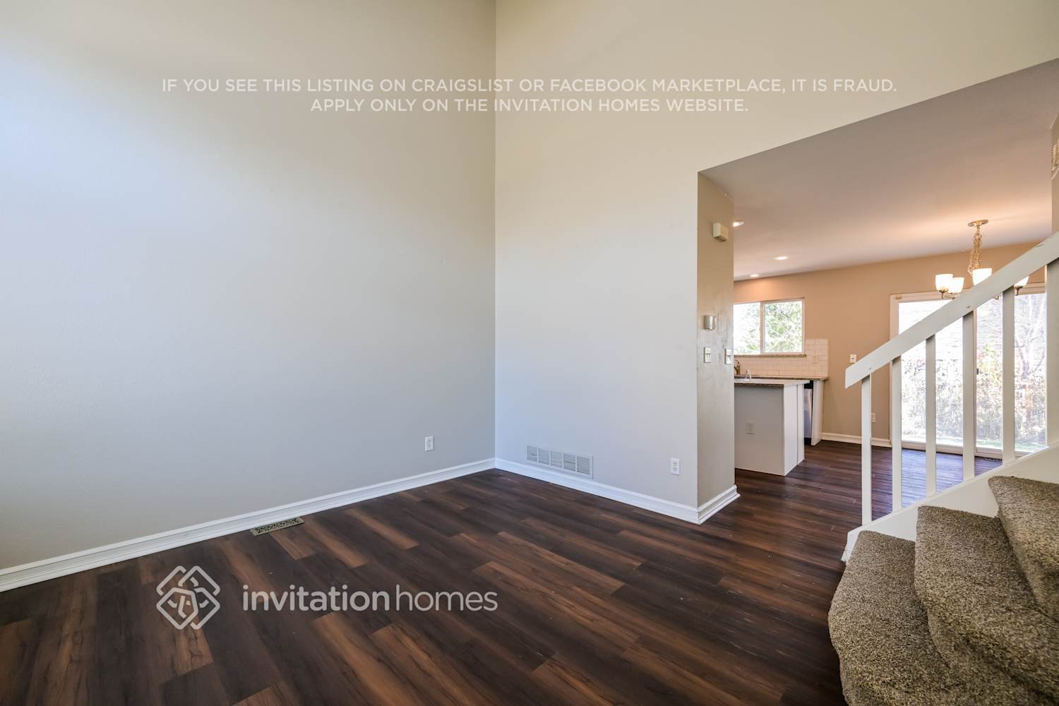 Building Photo - 5224 S Jericho St