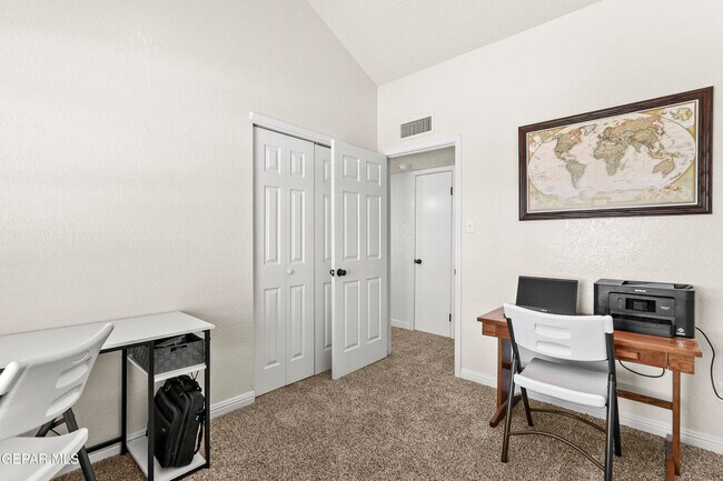 Building Photo - 10925 Ernie Banks Dr