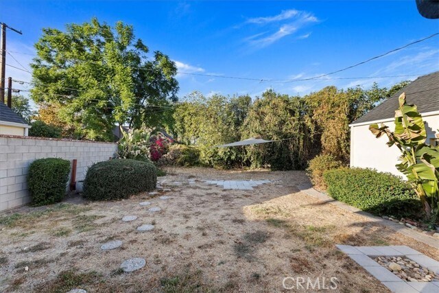 Building Photo - 4311 Sunnyside Dr