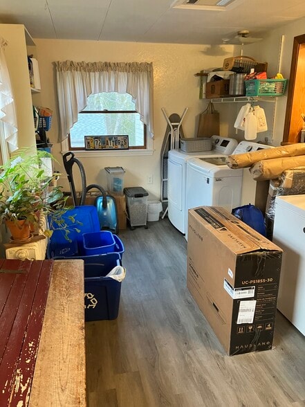 Mud Room - 299 High Street
