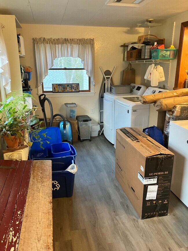 Mud Room - 299 High Street