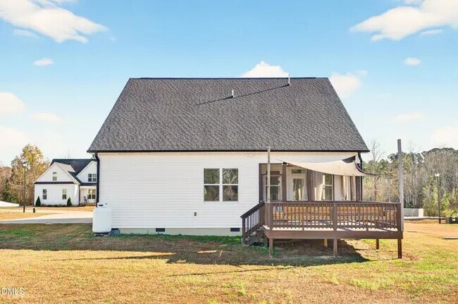 Building Photo - 90 Eagle Chase Dr