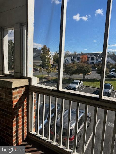 Building Photo - 6520 Lake Park Dr