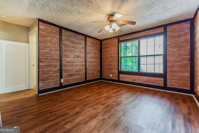 Building Photo - 7970 Norris Lake Rd